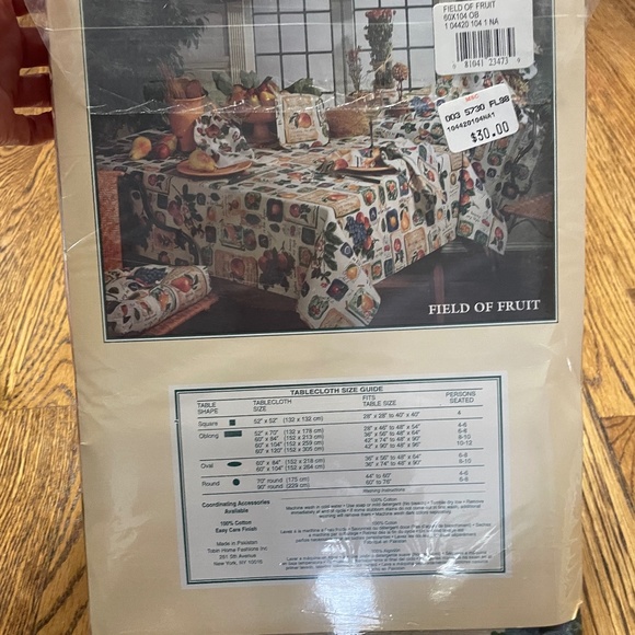 NTW🩷Selections-Field of Fruit Cotton Easy Care Tablecloth--60 x 104 inches - Picture 3 of 5